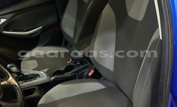 Acheter Occasion Voiture Ford Focus Bleu à Dakar, Dakar Acheter Occasion Voiture Ford Focus Bleu à Dakar, Dakar