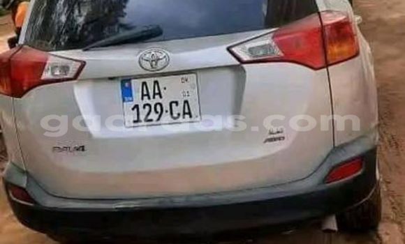 Dieundeu Occasion Toyota RAV4 Silver Auto in Dakar in Dakar Dieundeu Occasion Toyota RAV4 Silver Auto in Dakar in Dakar