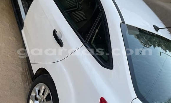 Dieundeu Occasion Ford Focus White Auto in Dakar in Dakar Dieundeu Occasion Ford Focus White Auto in Dakar in Dakar