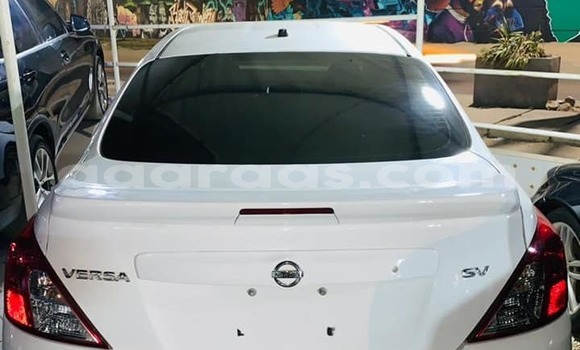 Dieundeu Occasion Nissan Versa White Auto in Dakar in Dakar Dieundeu Occasion Nissan Versa White Auto in Dakar in Dakar