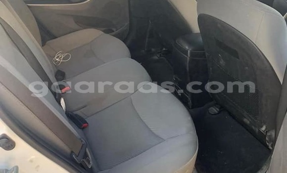 Dieundeu Occasion Hyundai Elantra White Auto in Dakar in Dakar Dieundeu Occasion Hyundai Elantra White Auto in Dakar in Dakar