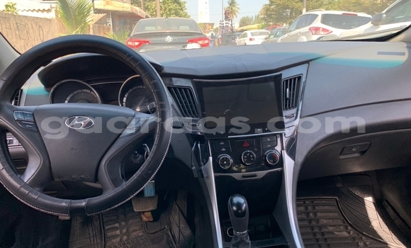Acheter Occasion Voiture Hyundai Sonata Bleu à Dakar, Dakar Acheter Occasion Voiture Hyundai Sonata Bleu à Dakar, Dakar