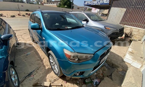 Dieundeu Occasion Mitsubishi RVR Blue Auto in Dakar in Dakar Dieundeu Occasion Mitsubishi RVR Blue Auto in Dakar in Dakar