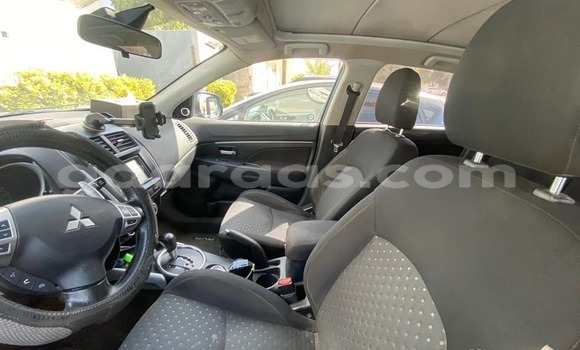 Dieundeu Occasion Mitsubishi RVR Blue Auto in Dakar in Dakar Dieundeu Occasion Mitsubishi RVR Blue Auto in Dakar in Dakar