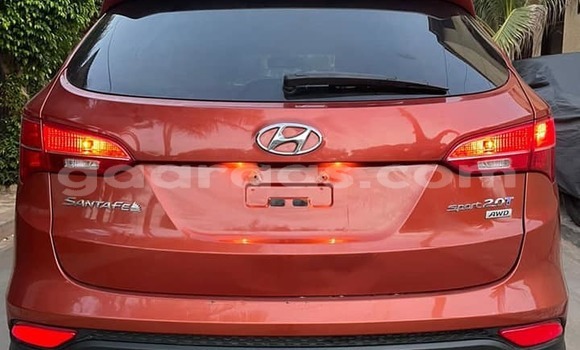 Dieundeu Occasion Hyundai Santa Fe Red Auto in Dakar in Dakar Dieundeu Occasion Hyundai Santa Fe Red Auto in Dakar in Dakar