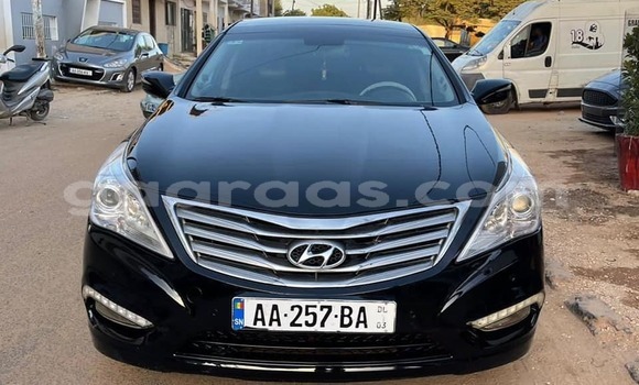 Dieundeu Occasion Hyundai Grandeur Black Auto in Dakar in Dakar Dieundeu Occasion Hyundai Grandeur Black Auto in Dakar in Dakar