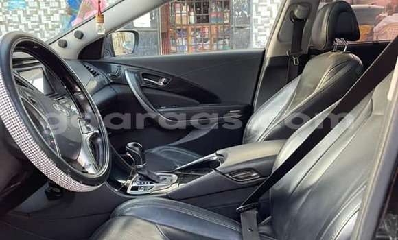 Dieundeu Occasion Hyundai Grandeur Black Auto in Dakar in Dakar Dieundeu Occasion Hyundai Grandeur Black Auto in Dakar in Dakar