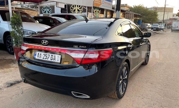 Dieundeu Occasion Hyundai Grandeur Black Auto in Dakar in Dakar Dieundeu Occasion Hyundai Grandeur Black Auto in Dakar in Dakar