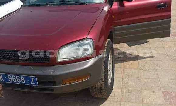 Buy Used Toyota RAV4 Red Car in Dakar in Dakar