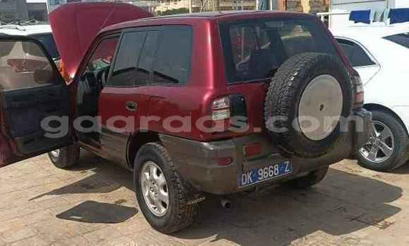 Acheter Occasion Voiture Toyota RAV4 Rouge à Dakar, Dakar Acheter Occasion Voiture Toyota RAV4 Rouge à Dakar, Dakar