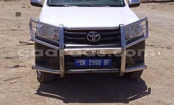 Acheter Occasion Voiture Toyota Hilux Blanc à Dakar, Dakar Acheter Occasion Voiture Toyota Hilux Blanc à Dakar, Dakar