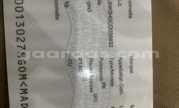 Dieundeu Occasion Mitsubishi L200 Silver Auto in Dakar in Dakar Dieundeu Occasion Mitsubishi L200 Silver Auto in Dakar in Dakar