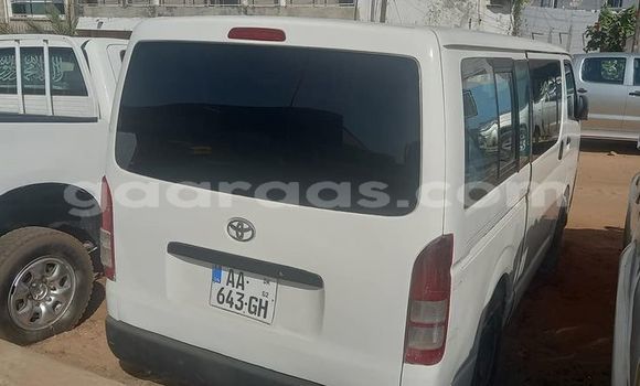 Dieundeu Occasion Toyota Hiace White Auto in Dakar in Dakar Dieundeu Occasion Toyota Hiace White Auto in Dakar in Dakar