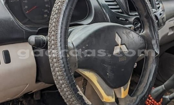 Dieundeu Occasion Mitsubishi L200 Black Auto in Dakar in Dakar Dieundeu Occasion Mitsubishi L200 Black Auto in Dakar in Dakar