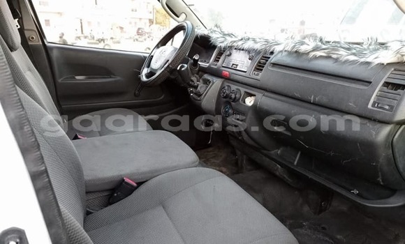Acheter Occasion Voiture Toyota Hiace Blanc à Dakar, Dakar Acheter Occasion Voiture Toyota Hiace Blanc à Dakar, Dakar