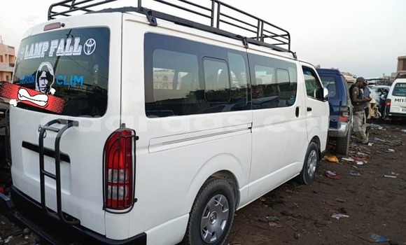 Acheter Occasion Voiture Toyota Hiace Blanc à Dakar, Dakar Acheter Occasion Voiture Toyota Hiace Blanc à Dakar, Dakar