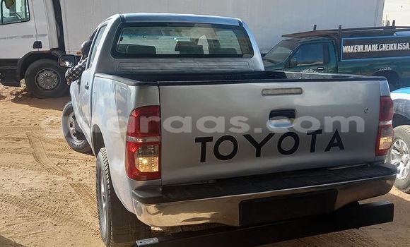Acheter Occasion Voiture Toyota Hilux Gris à Dakar, Dakar Acheter Occasion Voiture Toyota Hilux Gris à Dakar, Dakar