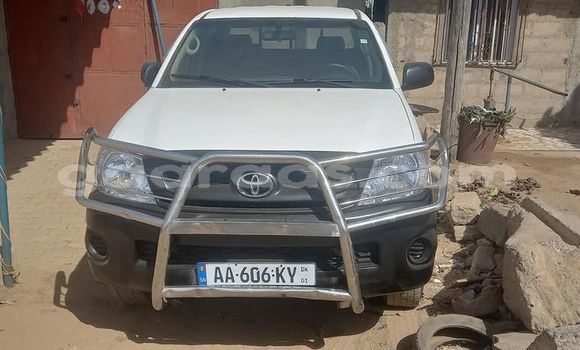 Acheter Occasion Voiture Toyota Hilux Blanc à Dakar, Dakar Acheter Occasion Voiture Toyota Hilux Blanc à Dakar, Dakar