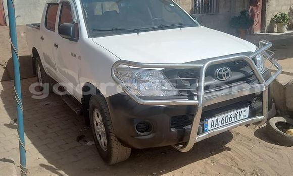 Acheter Occasion Voiture Toyota Hilux Blanc à Dakar, Dakar Acheter Occasion Voiture Toyota Hilux Blanc à Dakar, Dakar