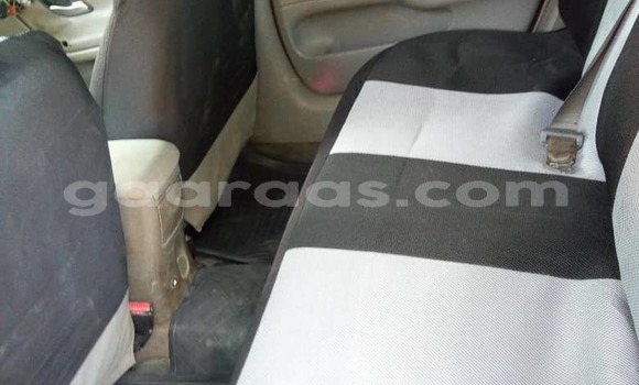 Dieundeu Occasion Renault Laguna Red Auto in Dakar in Dakar Dieundeu Occasion Renault Laguna Red Auto in Dakar in Dakar