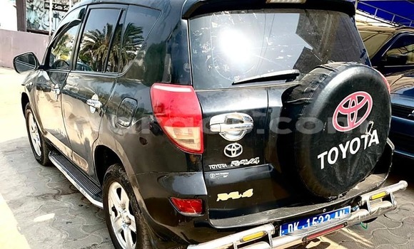 Acheter Occasion Voiture Toyota RAV4 Noir à Dakar, Dakar Acheter Occasion Voiture Toyota RAV4 Noir à Dakar, Dakar