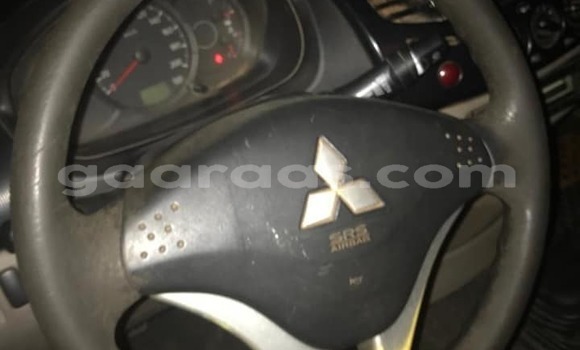 Dieundeu Occasion Mitsubishi L200 Silver Auto in Dakar in Dakar Dieundeu Occasion Mitsubishi L200 Silver Auto in Dakar in Dakar