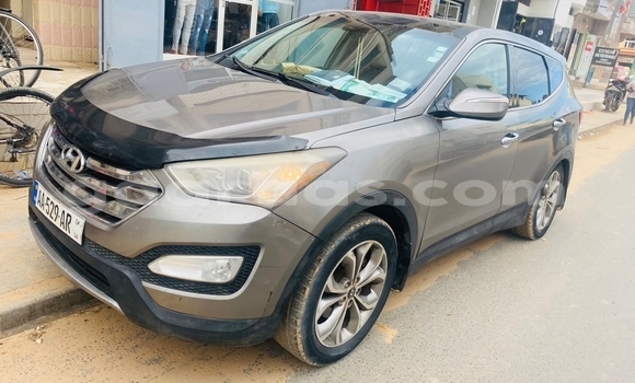Acheter Neuf Voiture Hyundai Santa Fe Gris à Dakar, Dakar Acheter Neuf Voiture Hyundai Santa Fe Gris à Dakar, Dakar