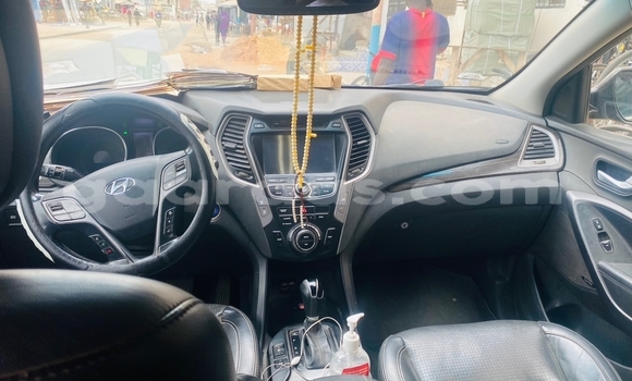 Acheter Neuf Voiture Hyundai Santa Fe Gris à Dakar, Dakar Acheter Neuf Voiture Hyundai Santa Fe Gris à Dakar, Dakar