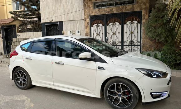 Acheter Occasion Voiture Ford Focus Blanc à Dakar, Dakar Acheter Occasion Voiture Ford Focus Blanc à Dakar, Dakar