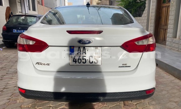 Acheter Occasion Voiture Ford Focus Blanc à Dakar, Dakar Acheter Occasion Voiture Ford Focus Blanc à Dakar, Dakar