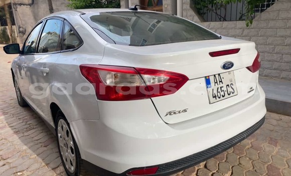 Acheter Occasion Voiture Ford Focus Blanc à Dakar, Dakar Acheter Occasion Voiture Ford Focus Blanc à Dakar, Dakar