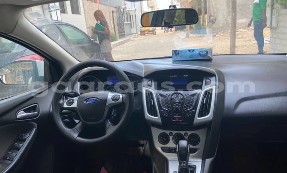 Acheter Occasion Voiture Ford Focus Blanc à Dakar, Dakar Acheter Occasion Voiture Ford Focus Blanc à Dakar, Dakar