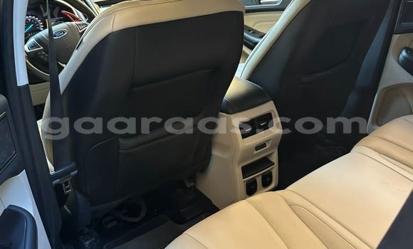 Acheter Occasion Voiture Ford Edge Noir à Dakar, Dakar Acheter Occasion Voiture Ford Edge Noir à Dakar, Dakar