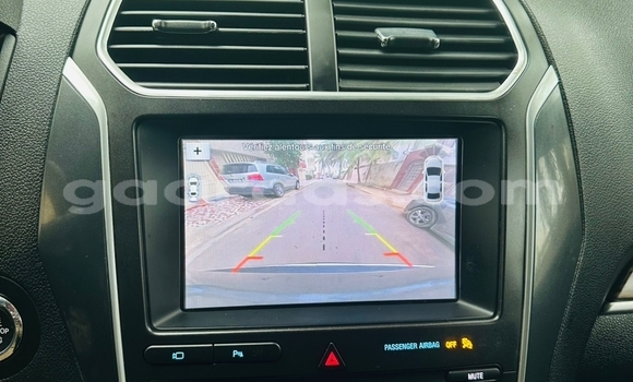 Buy Import Ford Explorer Silver Car in Dakar in Dakar Buy Import Ford Explorer Silver Car in Dakar in Dakar