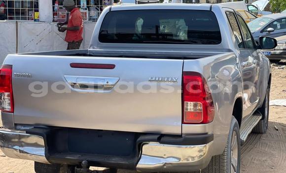 Buy Import Toyota Hilux Silver Car in Dakar in Dakar Buy Import Toyota Hilux Silver Car in Dakar in Dakar