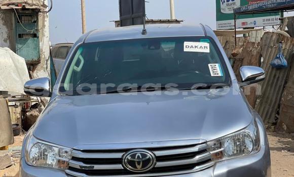 Buy Import Toyota Hilux Silver Car in Dakar in Dakar Buy Import Toyota Hilux Silver Car in Dakar in Dakar