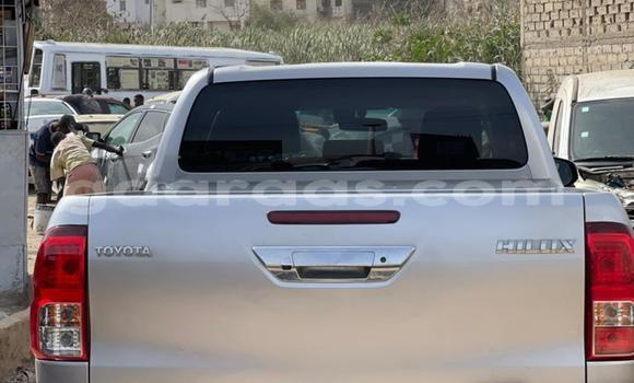 Buy Import Toyota Hilux Silver Car in Dakar in Dakar Buy Import Toyota Hilux Silver Car in Dakar in Dakar