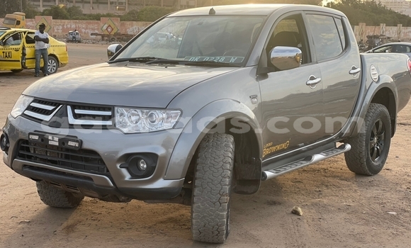 Acheter Import Voiture Mitsubishi L200 Gris à Dakar, Dakar Acheter Import Voiture Mitsubishi L200 Gris à Dakar, Dakar