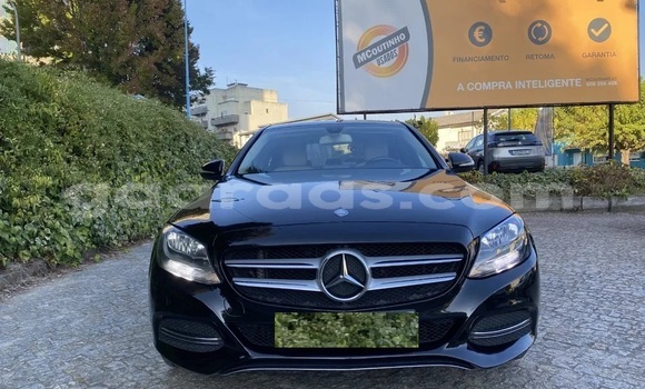 Dieundeu Occasion Mercedes-Benz C-Classe Black Auto in Bakel in Tambacounda Dieundeu Occasion Mercedes-Benz C-Classe Black Auto in Bakel in Tambacounda