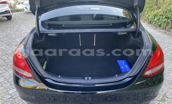 Dieundeu Occasion Mercedes-Benz C-Classe Black Auto in Bakel in Tambacounda Dieundeu Occasion Mercedes-Benz C-Classe Black Auto in Bakel in Tambacounda