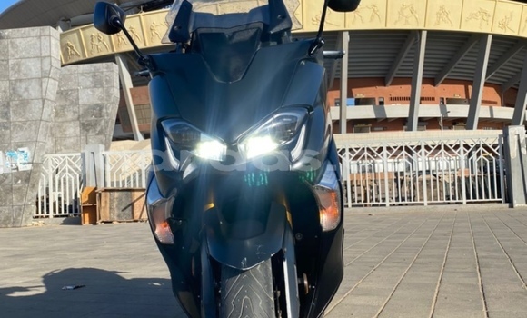 Acheter Occasion Moto Yamaha TMAX Noir à Dakar, Dakar Acheter Occasion Moto Yamaha TMAX Noir à Dakar, Dakar