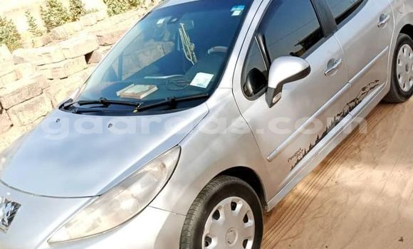 Acheter Occasion Voiture Peugeot 207 Gris à Touba, Diourbel Acheter Occasion Voiture Peugeot 207 Gris à Touba, Diourbel