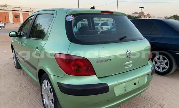 Acheter Occasion Voiture Peugeot 307 Vert à Touba, Diourbel Acheter Occasion Voiture Peugeot 307 Vert à Touba, Diourbel