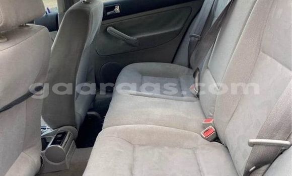 Dieundeu Occasion Volkswagen Golf Blue Auto in Touba in Diourbel Dieundeu Occasion Volkswagen Golf Blue Auto in Touba in Diourbel