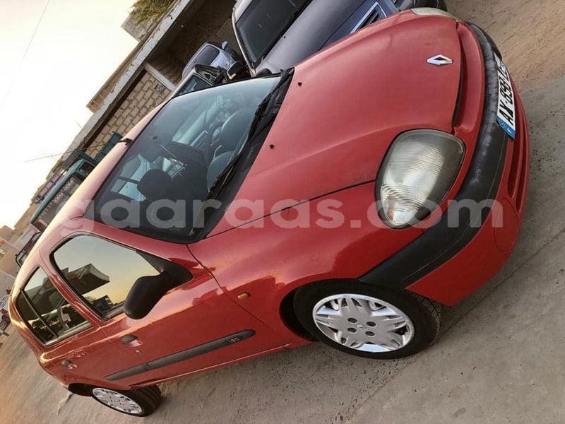 Big with watermark renault clio diourbel touba 10274