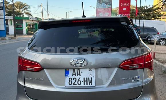 Acheter Occasion Voiture Hyundai Santa Fe Gris à Dakar, Dakar Acheter Occasion Voiture Hyundai Santa Fe Gris à Dakar, Dakar