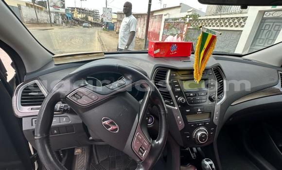 Acheter Occasion Voiture Hyundai Santa Fe Gris à Dakar, Dakar Acheter Occasion Voiture Hyundai Santa Fe Gris à Dakar, Dakar