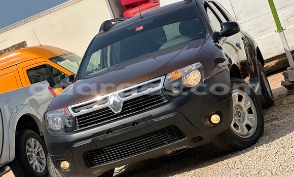Dieundeu Imported Renault Duster Brown Auto in Dakar in Dakar