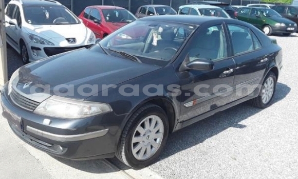 Buy Used Renault Laguna Silver Car in Dakar in Dakar