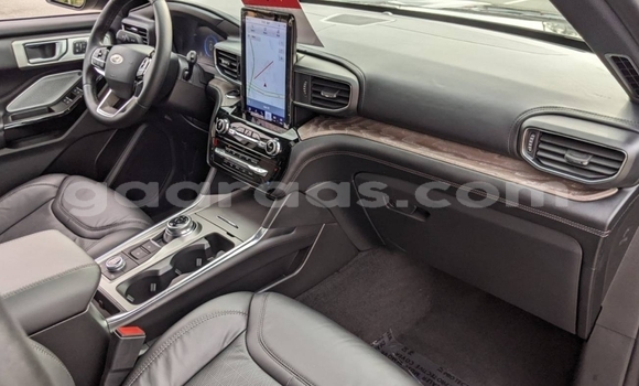 Buy Import Ford Explorer Silver Car in Dakar in Dakar Buy Import Ford Explorer Silver Car in Dakar in Dakar